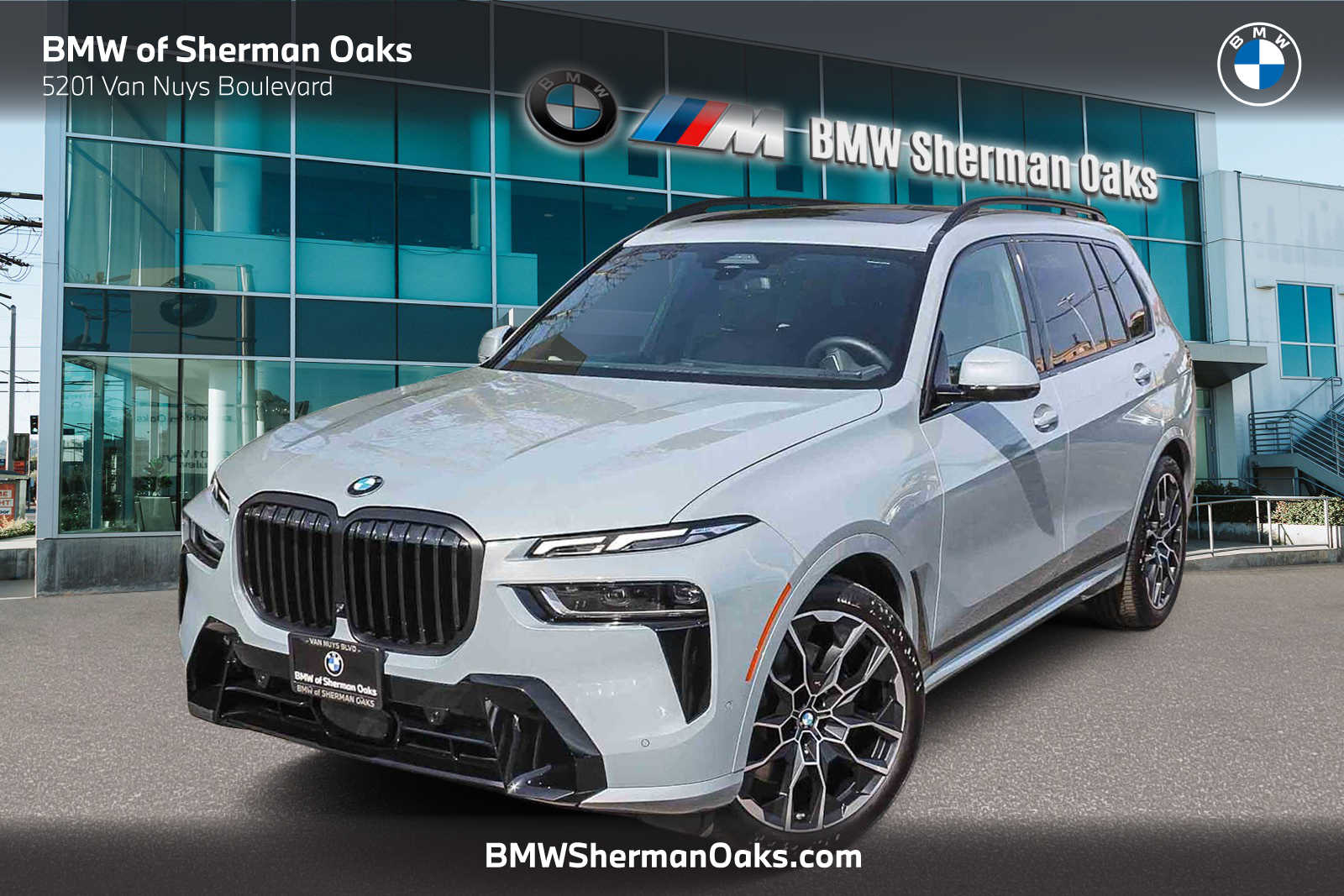 2025 BMW X7 SUV 