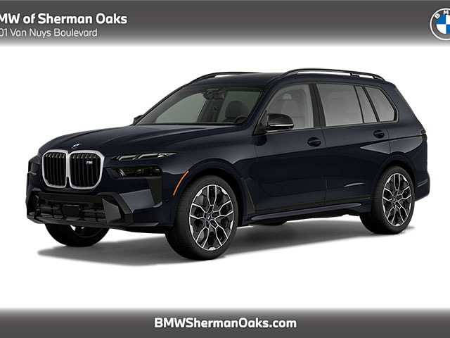 2024 BMW X7 M60i's photo