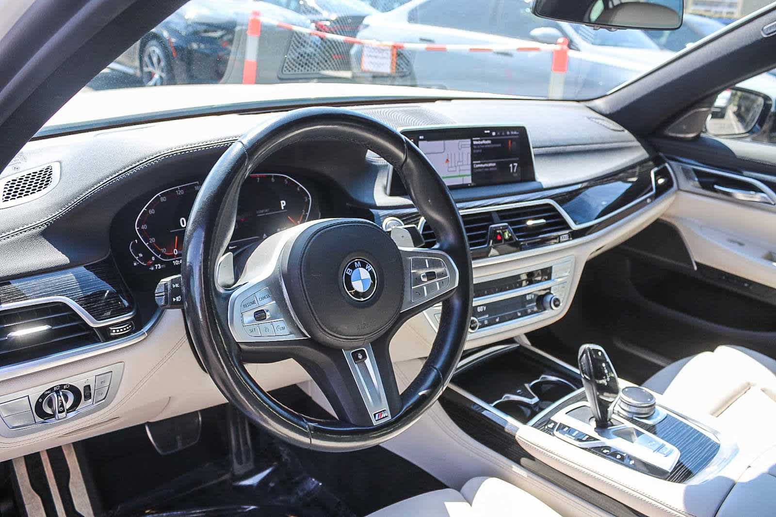 Thumbnail: 2022 BMW 7 Series - 17