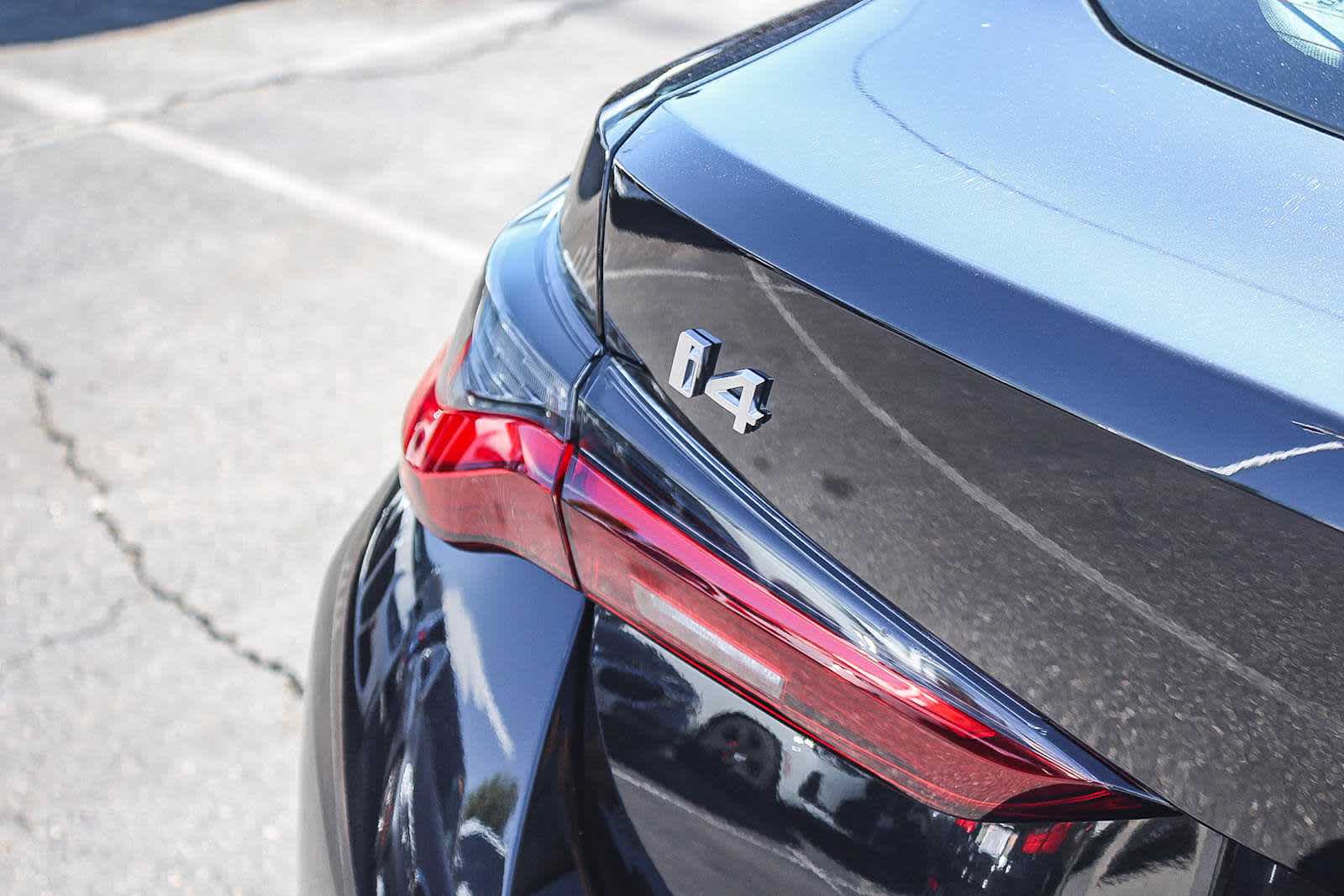 Thumbnail: 2026 BMW i4 - 7