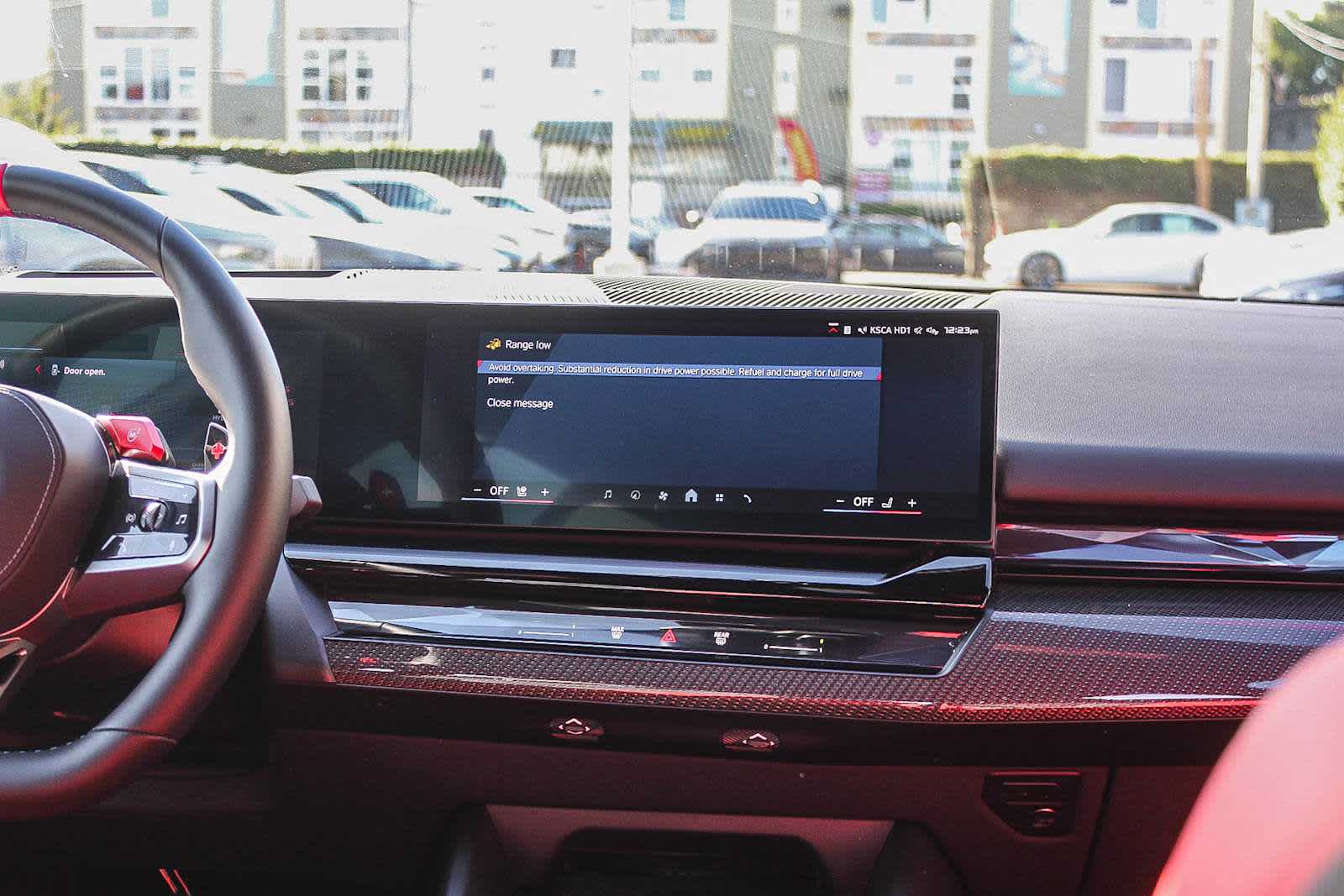 Thumbnail: 2025 BMW M5 - 13