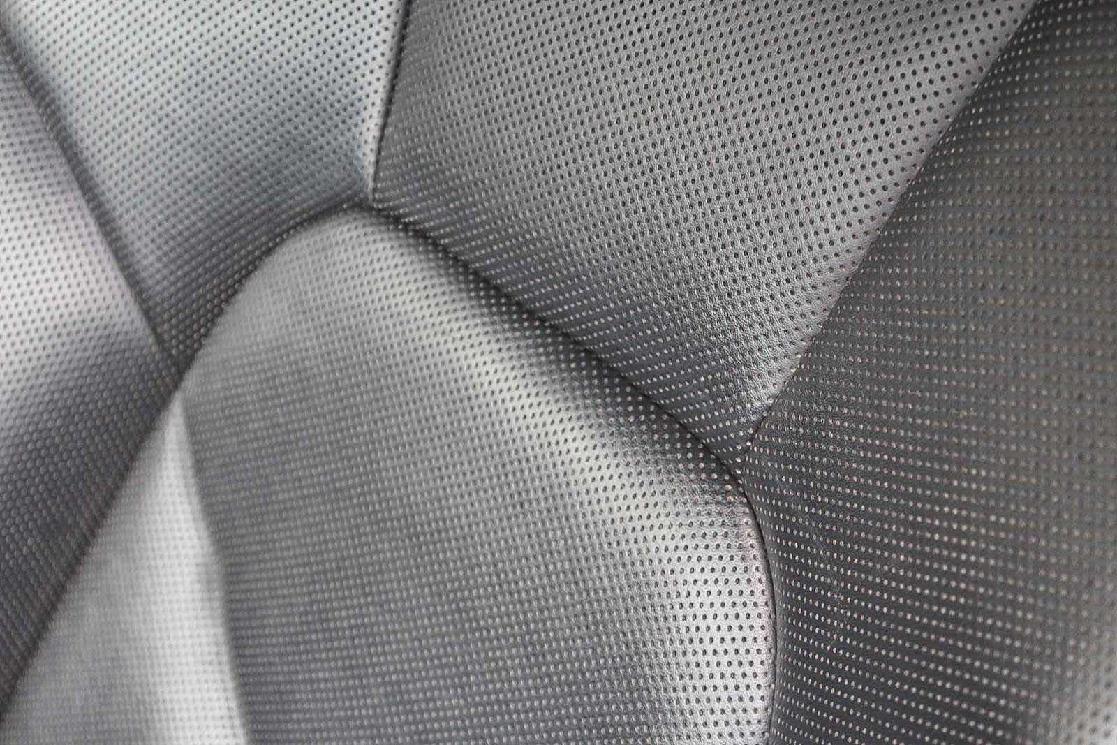 Thumbnail: 2018 Porsche Macan - 24