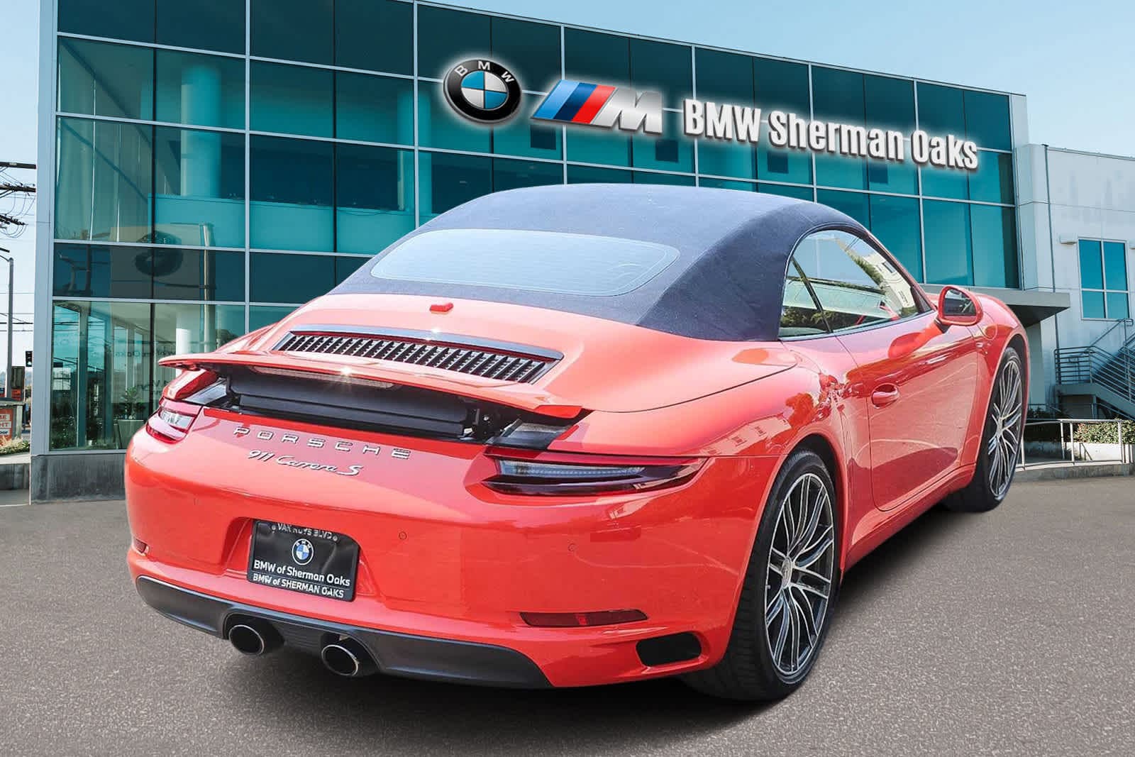 Thumbnail: 2019 Porsche 911 - 4