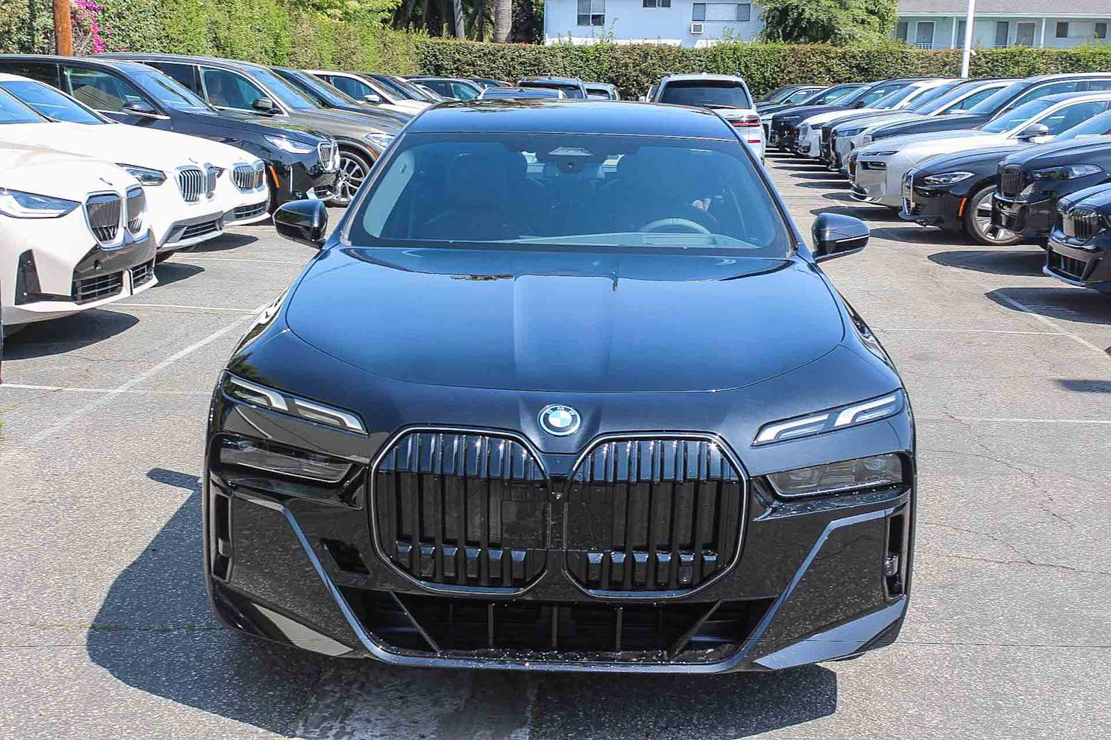 Thumbnail: 2026 BMW i7 - 3