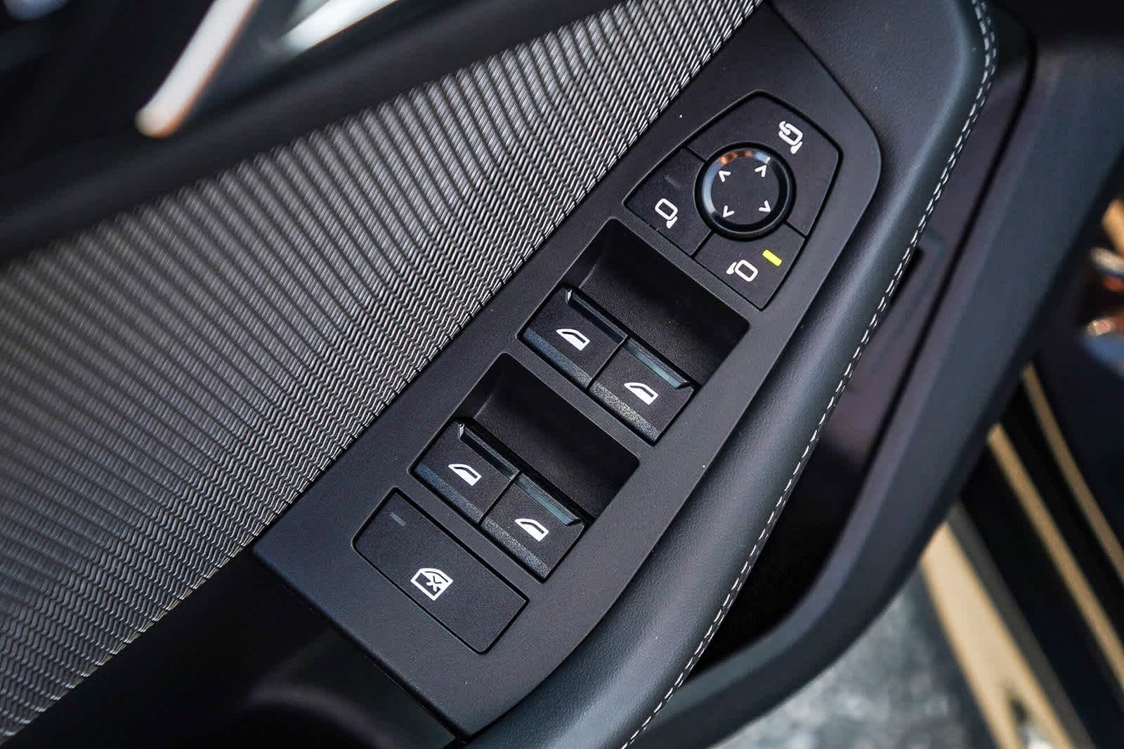 Thumbnail: 2025 BMW 2 Series - 23