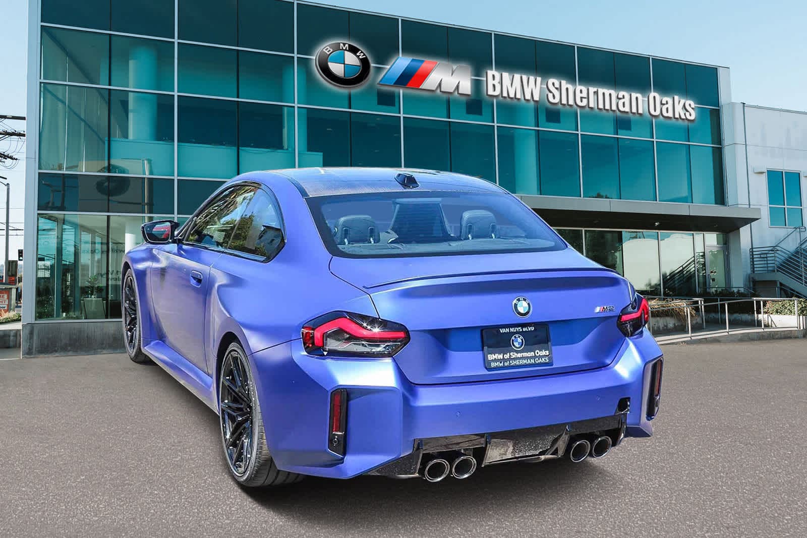 Thumbnail: 2025 BMW M2 - 6