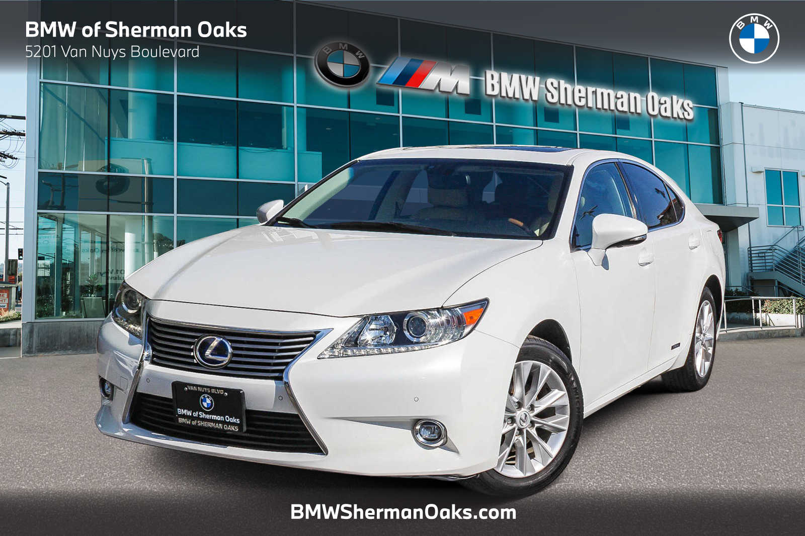 2014 Lexus ES Hybrid 300h -
                  Sherman Oaks, CA