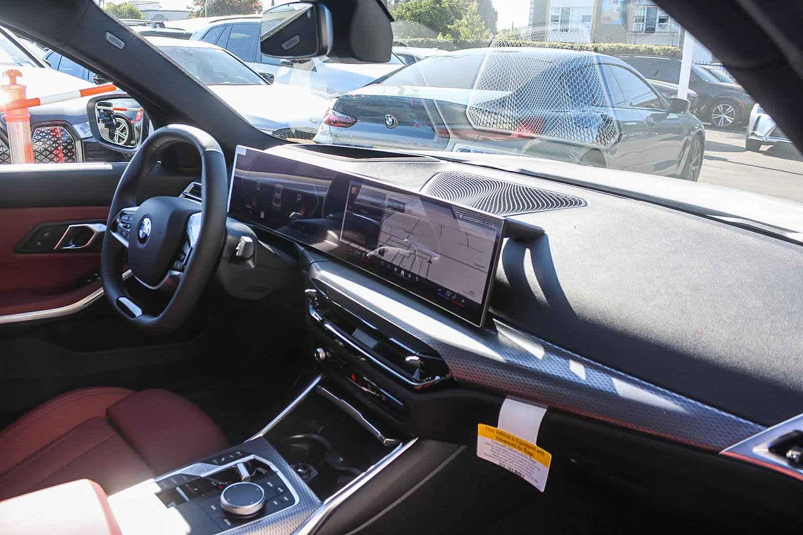 Thumbnail: 2026 BMW 3 Series - 16