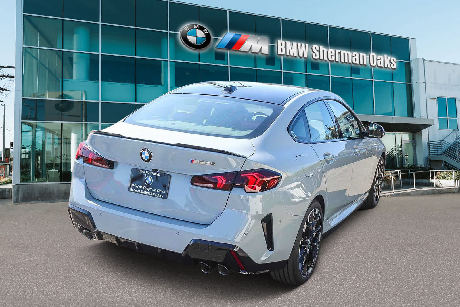 Thumbnail: 2025 BMW 2 Series - 4