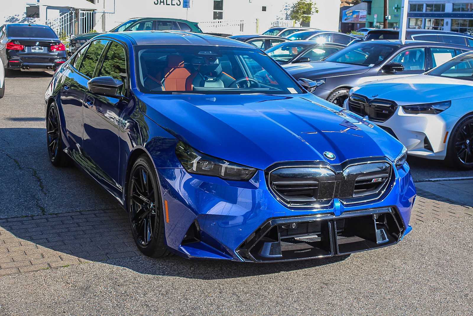 Thumbnail: 2025 BMW M5 - 5