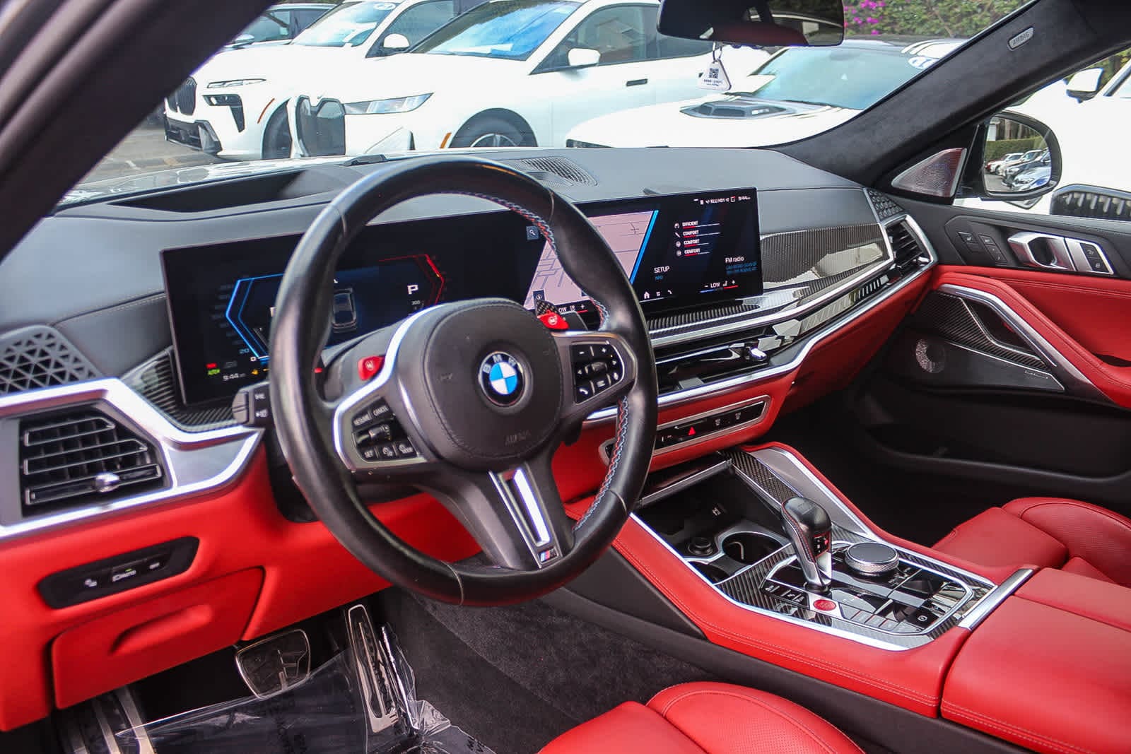 Thumbnail: 2024 BMW X6 - 16