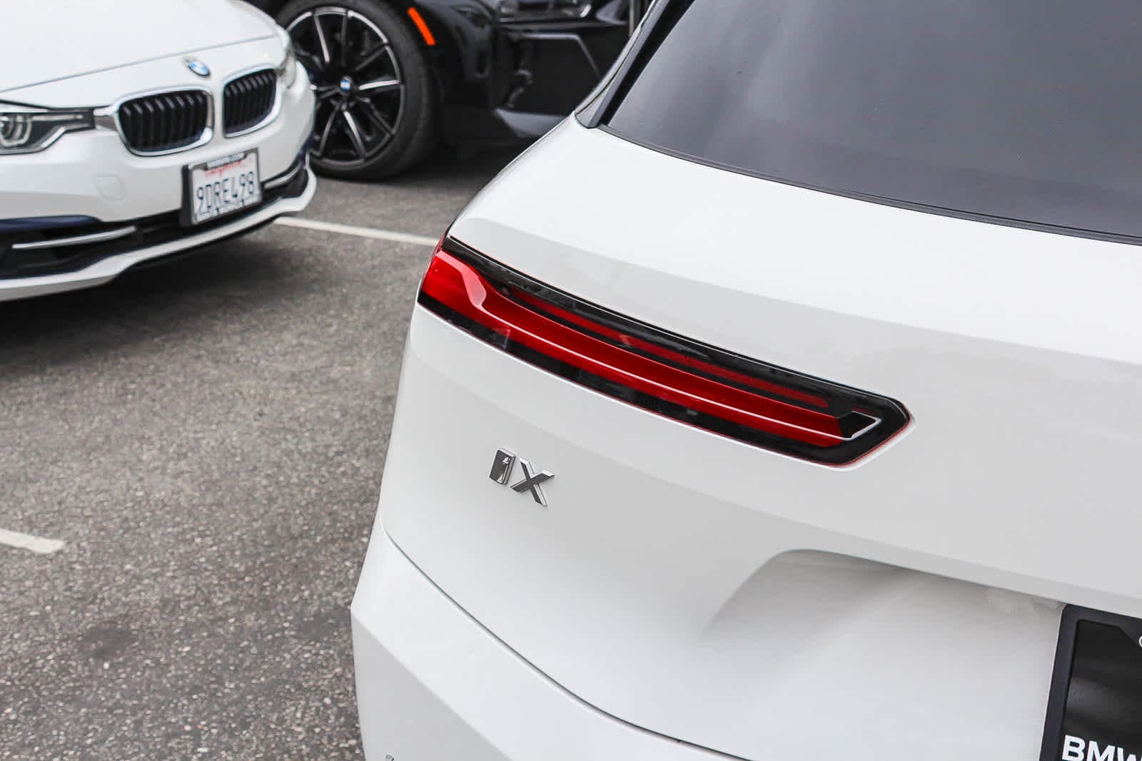 Thumbnail: 2026 BMW iX - 7