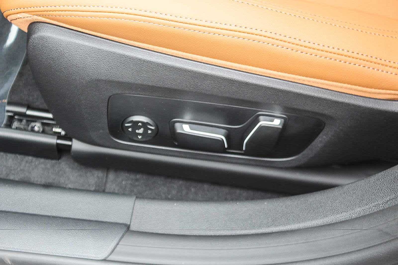 Thumbnail: 2026 BMW i4 - 20
