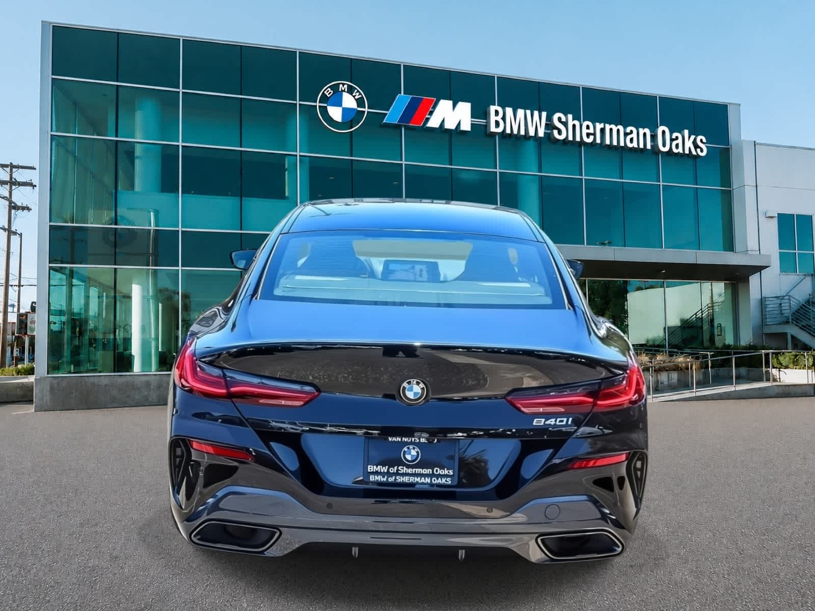 Thumbnail: 2026 BMW 8 Series - 5