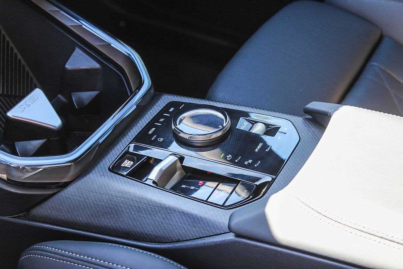 Thumbnail: 2025 BMW X3 - 18