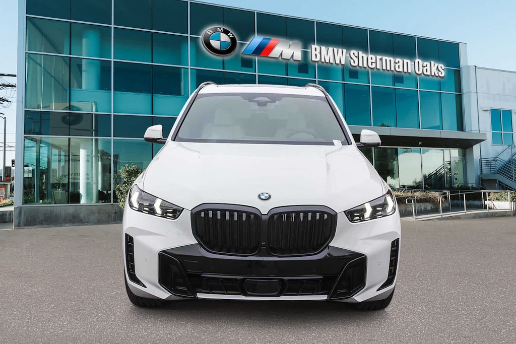 New 2026 BMW X5 sDrive40i SUV