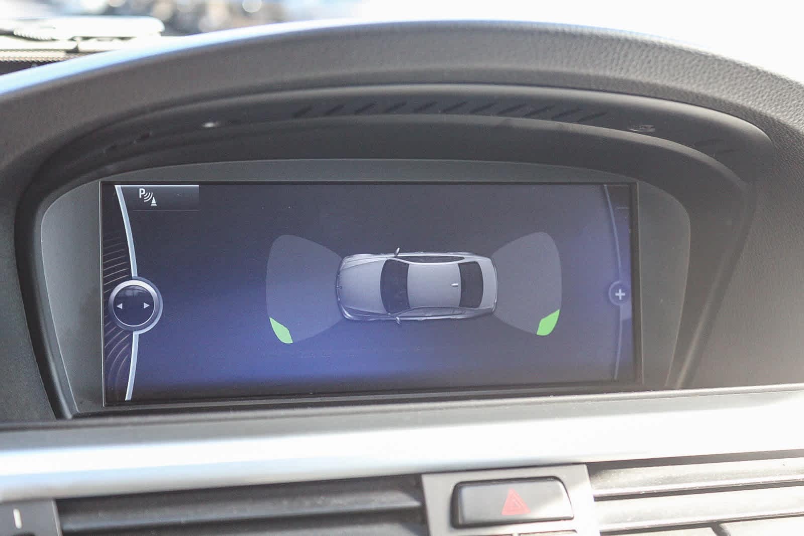 Thumbnail: 2011 BMW 3 Series - 22