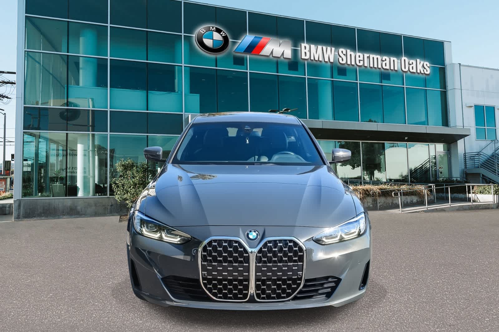 Thumbnail: 2023 BMW 4 Series - 4
