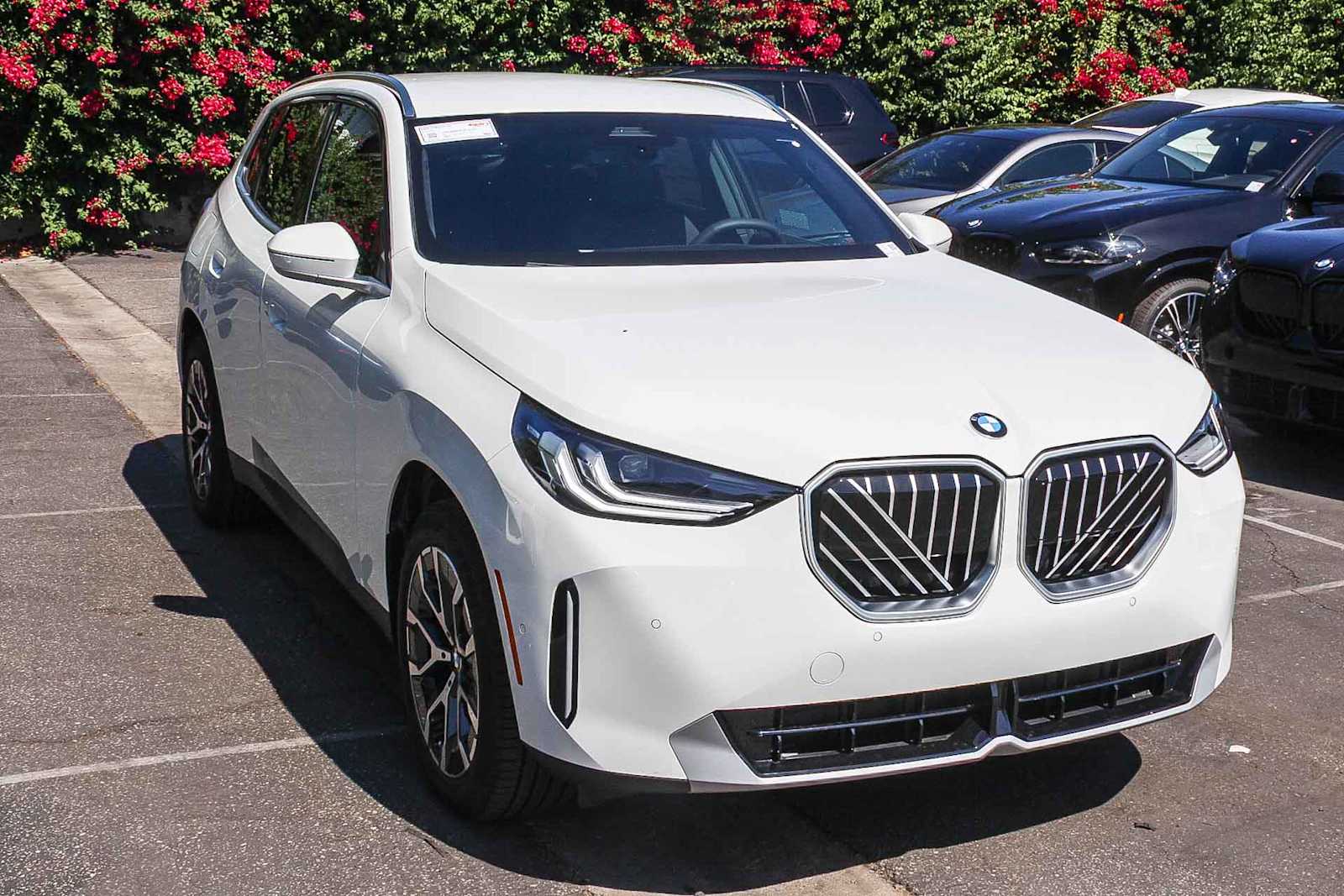 Thumbnail: 2026 BMW X3 - 3