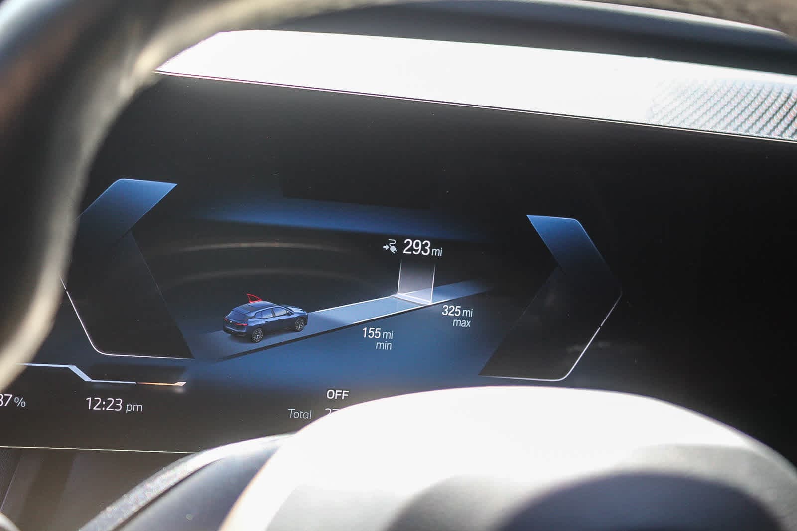 Thumbnail: 2023 BMW iX - 22