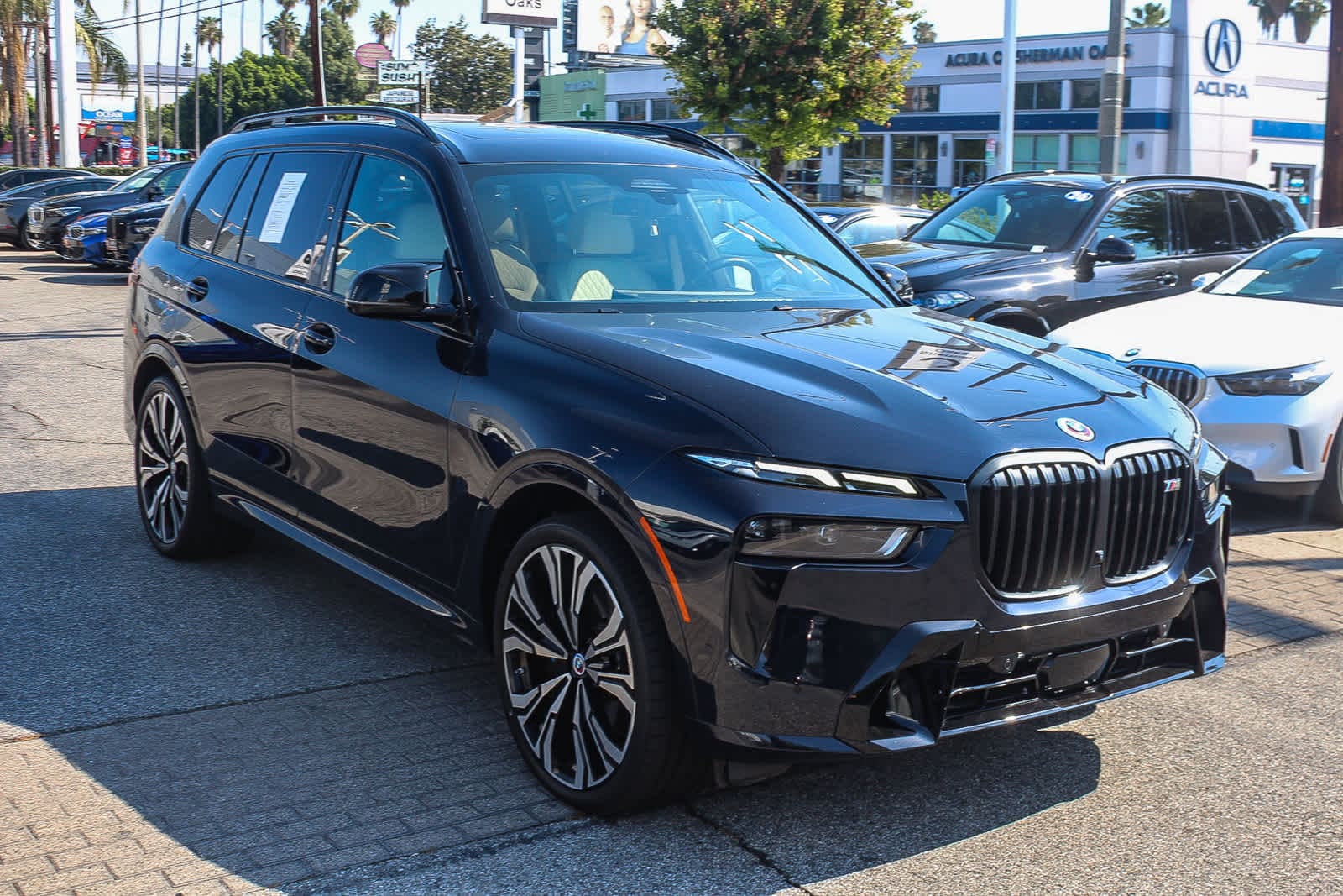 2023 BMW X7 M60i photo 4