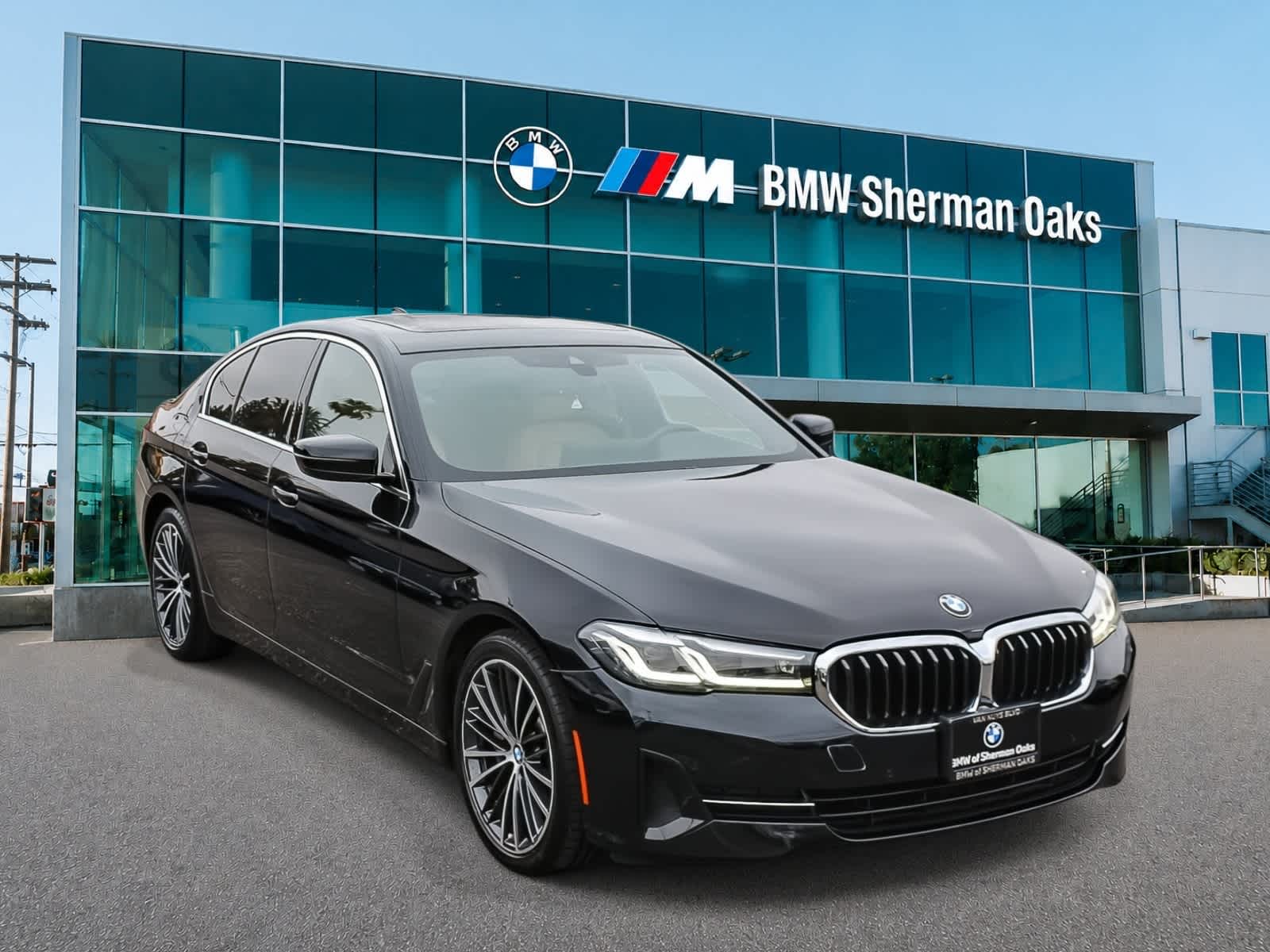 Thumbnail: 2021 BMW 5 Series - 3