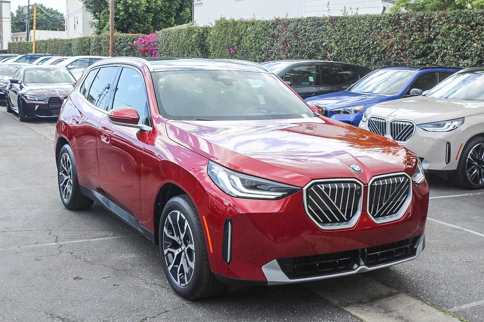 2025 BMW X3 30 xDrive photo 4