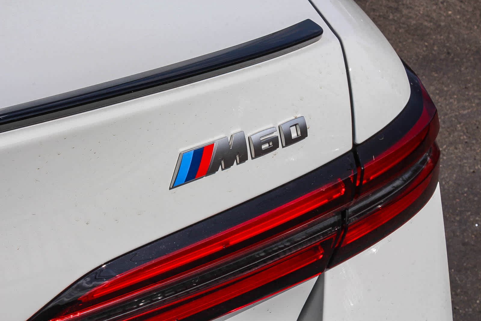 Thumbnail: 2025 BMW i5 - 25