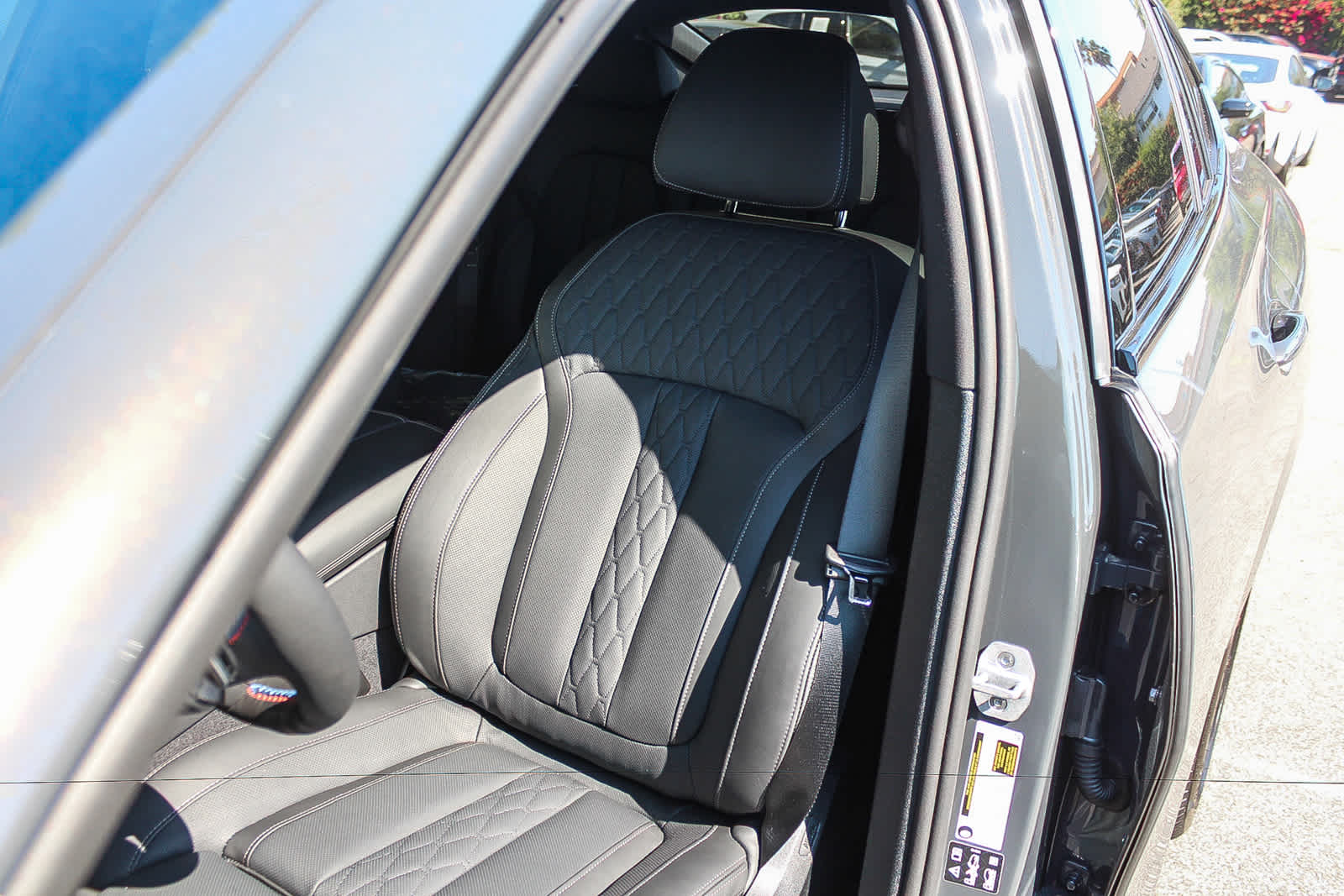Thumbnail: 2027 BMW X6 - 25