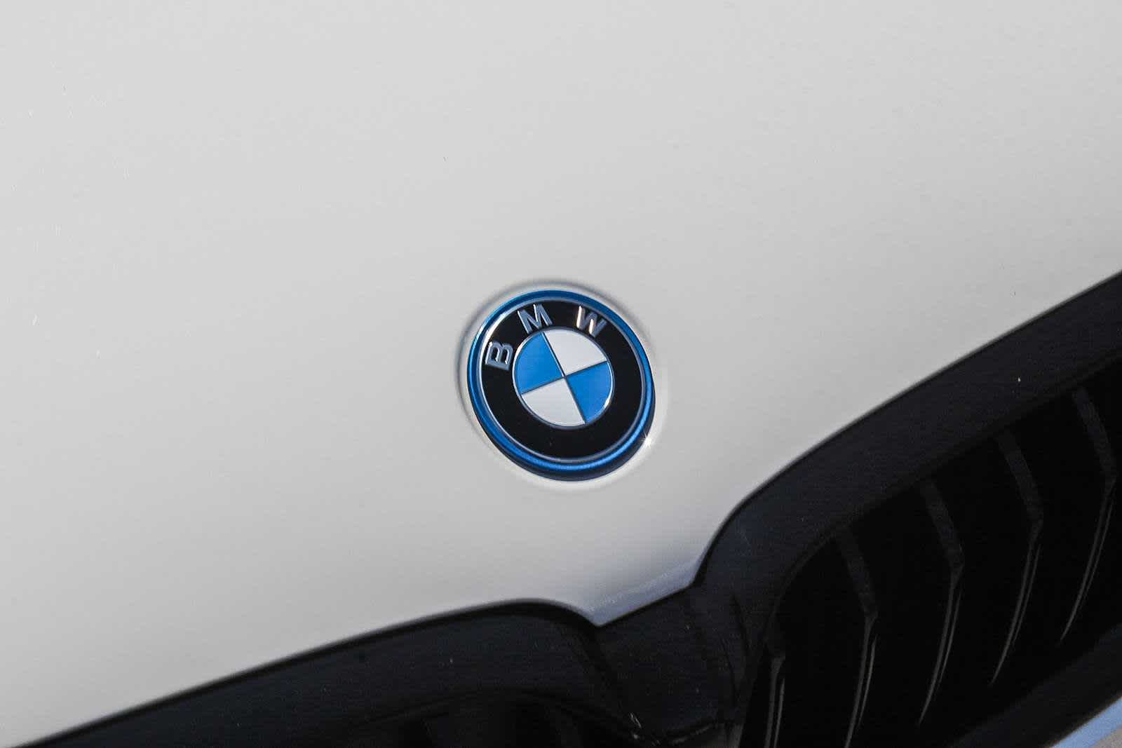Thumbnail: 2022 BMW 5 Series - 19