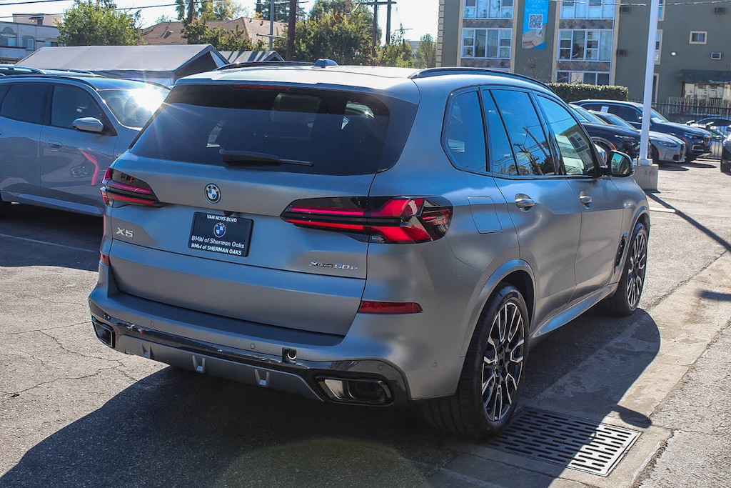 New 2026 BMW X5 PHEV xDrive50e SUV