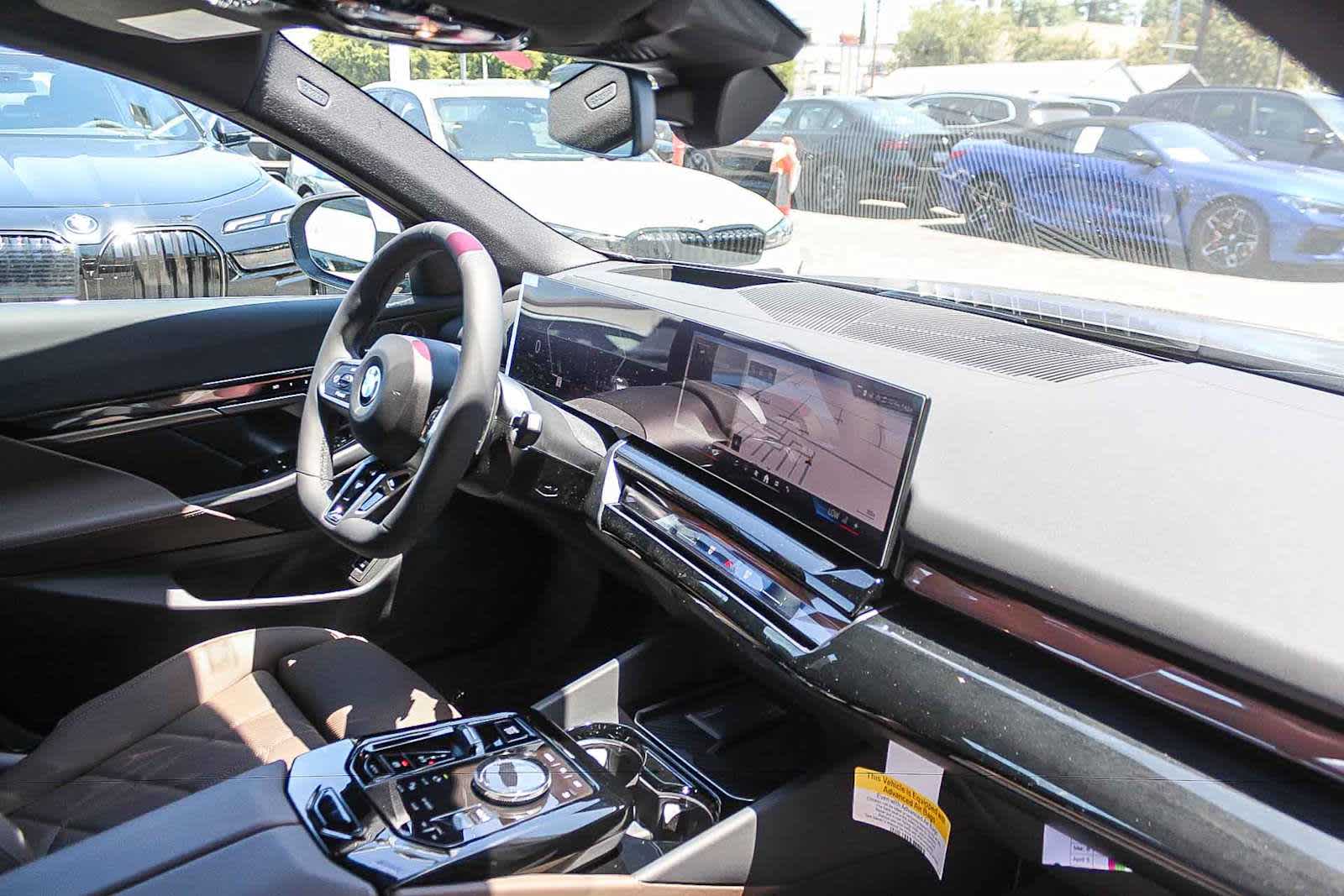 Thumbnail: 2027 BMW 5 Series - 15