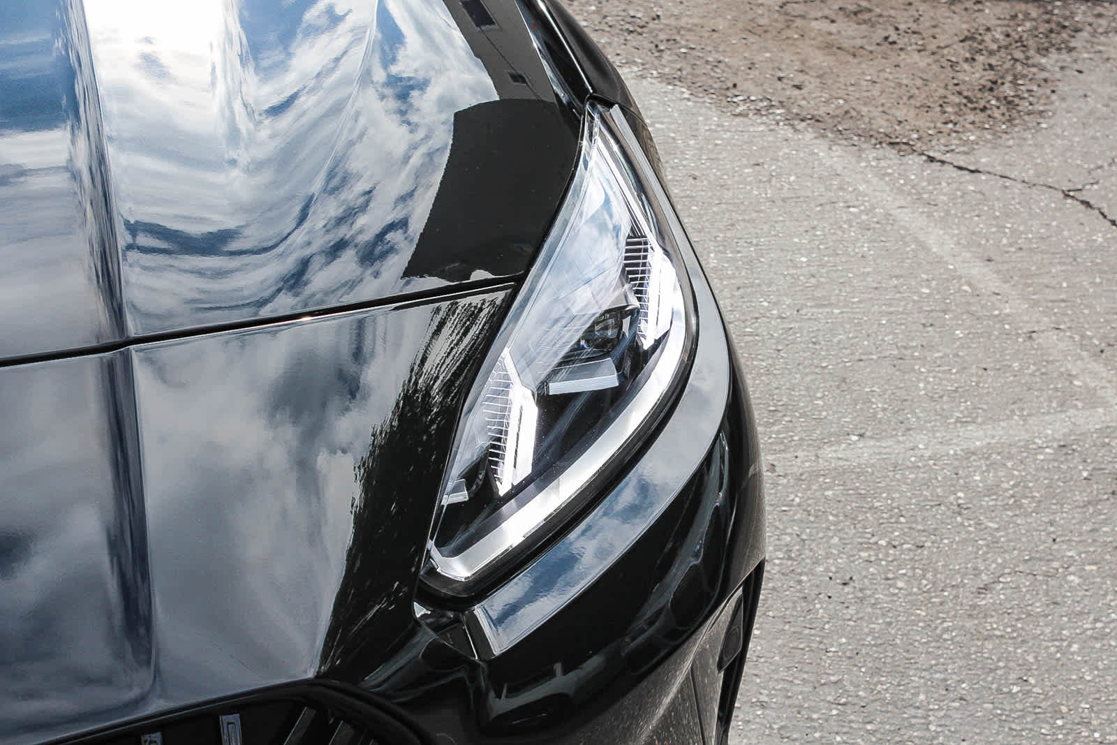 Thumbnail: 2025 BMW 2 Series - 10