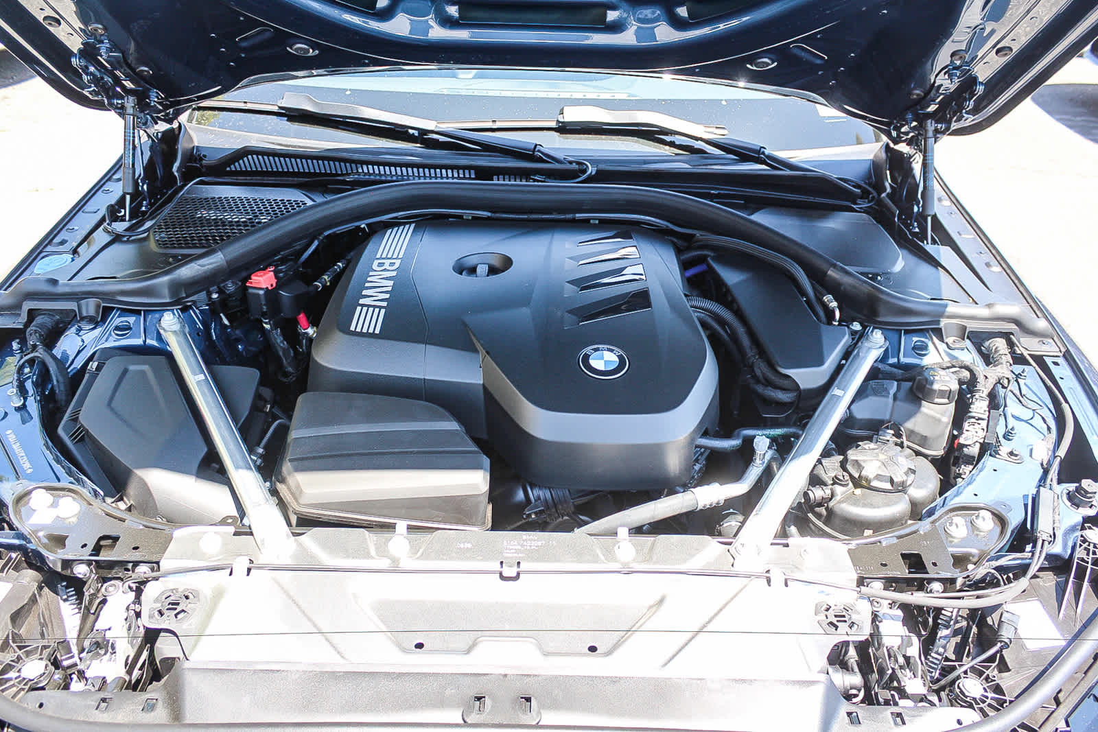 Thumbnail: 2027 BMW 4 Series - 26