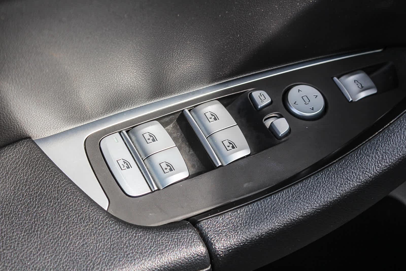 Thumbnail: 2021 BMW X3 - 21