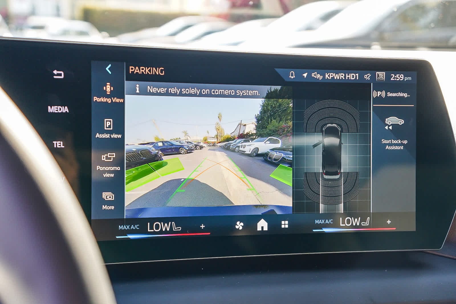 Thumbnail: 2025 BMW 2 Series - 26