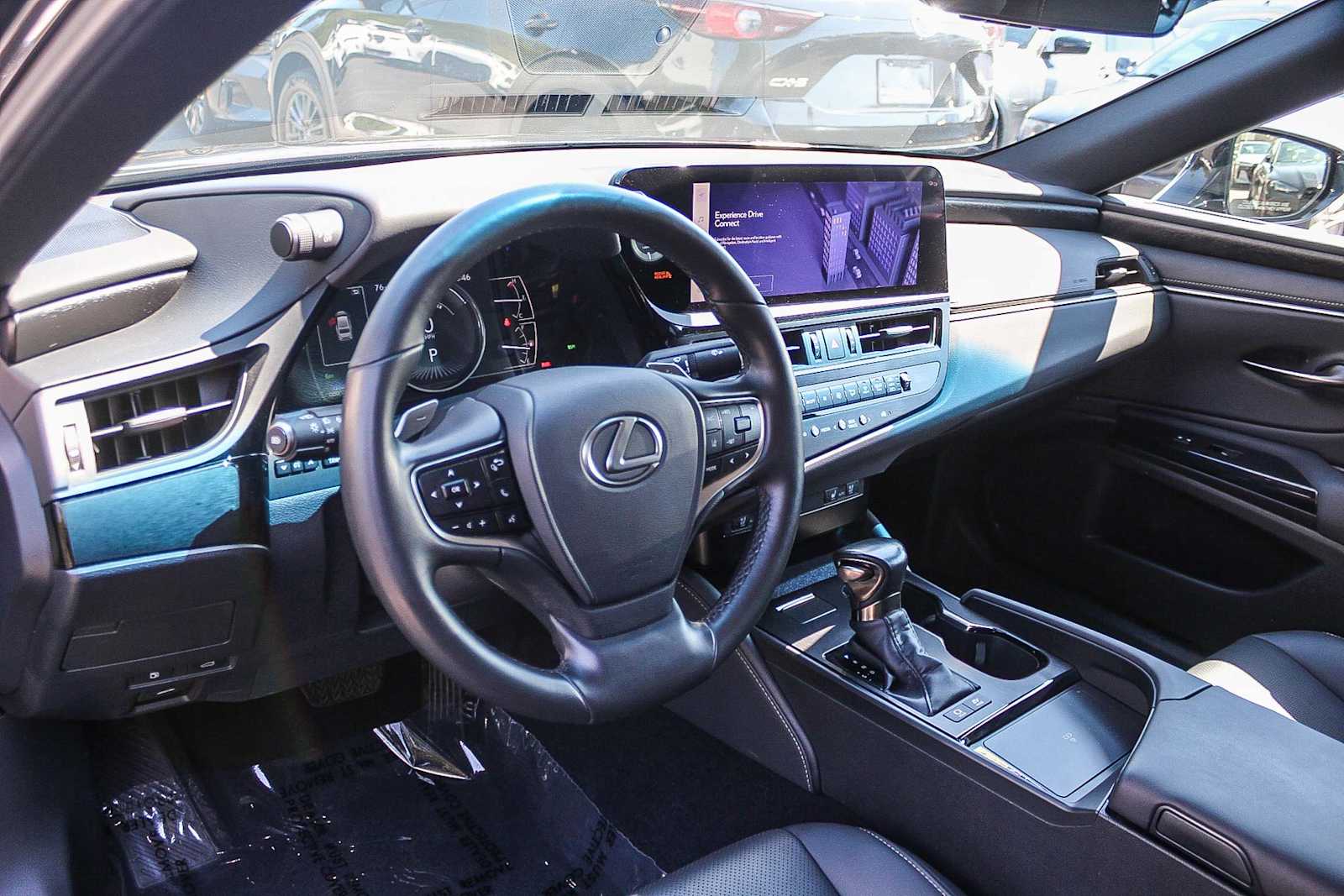 Thumbnail: 2023 Lexus ES - 17