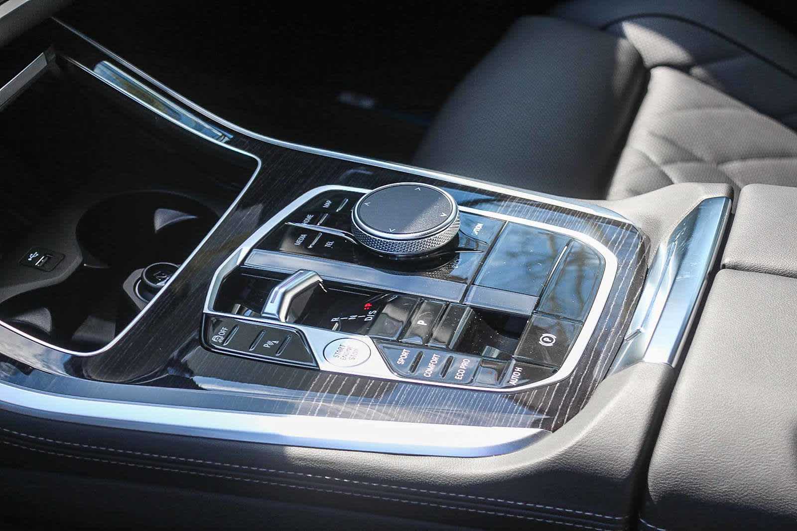 Thumbnail: 2026 BMW X5 - 18