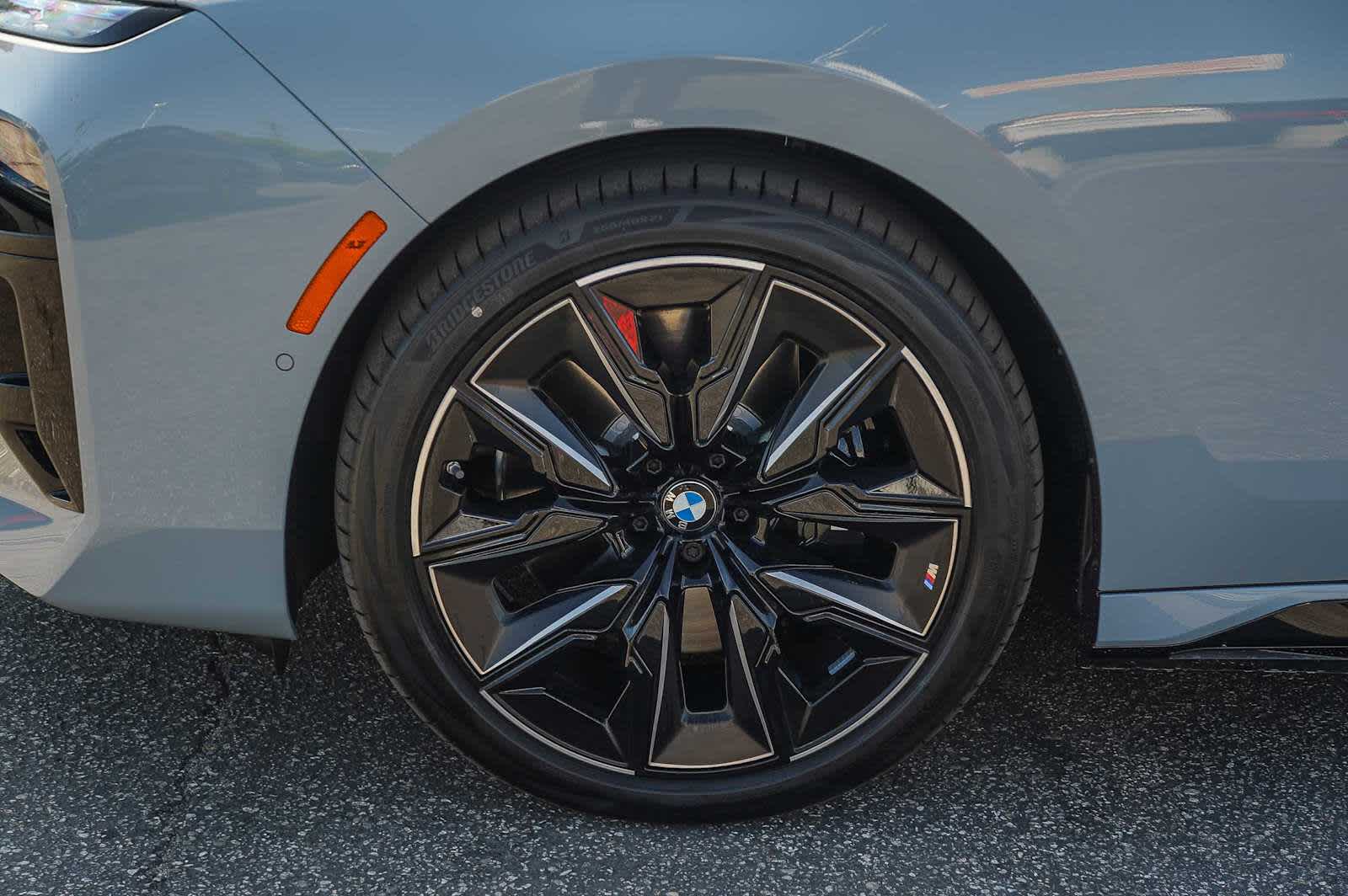 Thumbnail: 2026 BMW i7 - 10