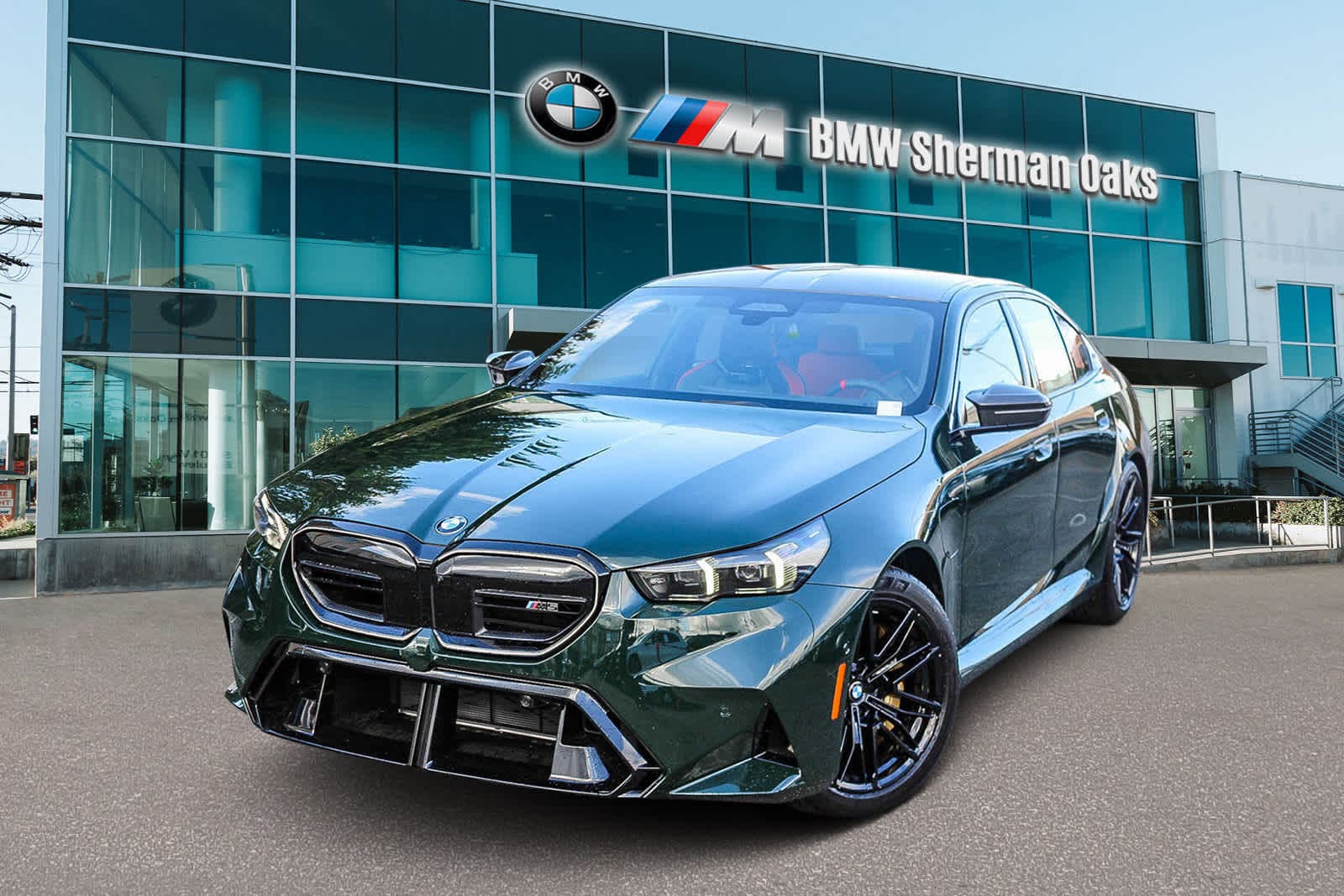 Thumbnail: 2026 BMW M5 - 2