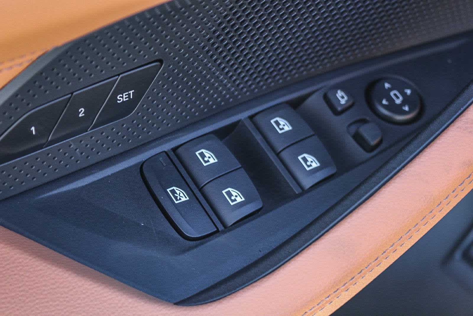 Thumbnail: 2025 BMW i4 - 20