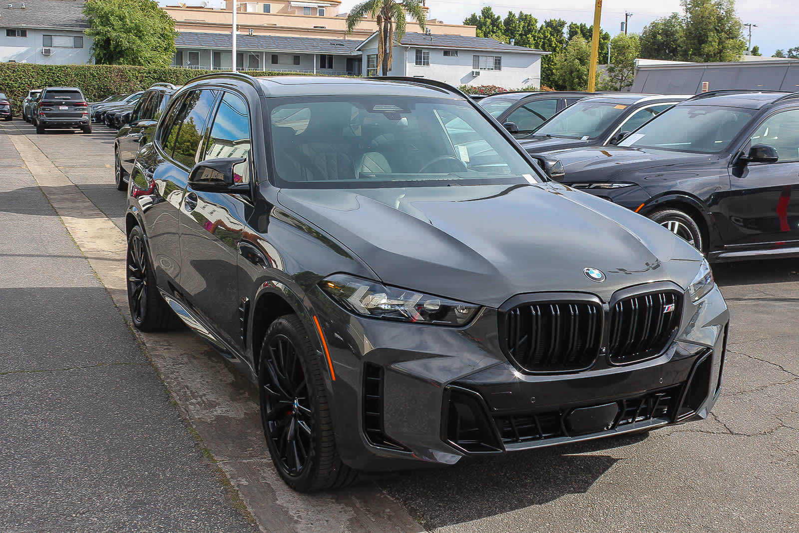 2024 BMW X5 M60i photo 4