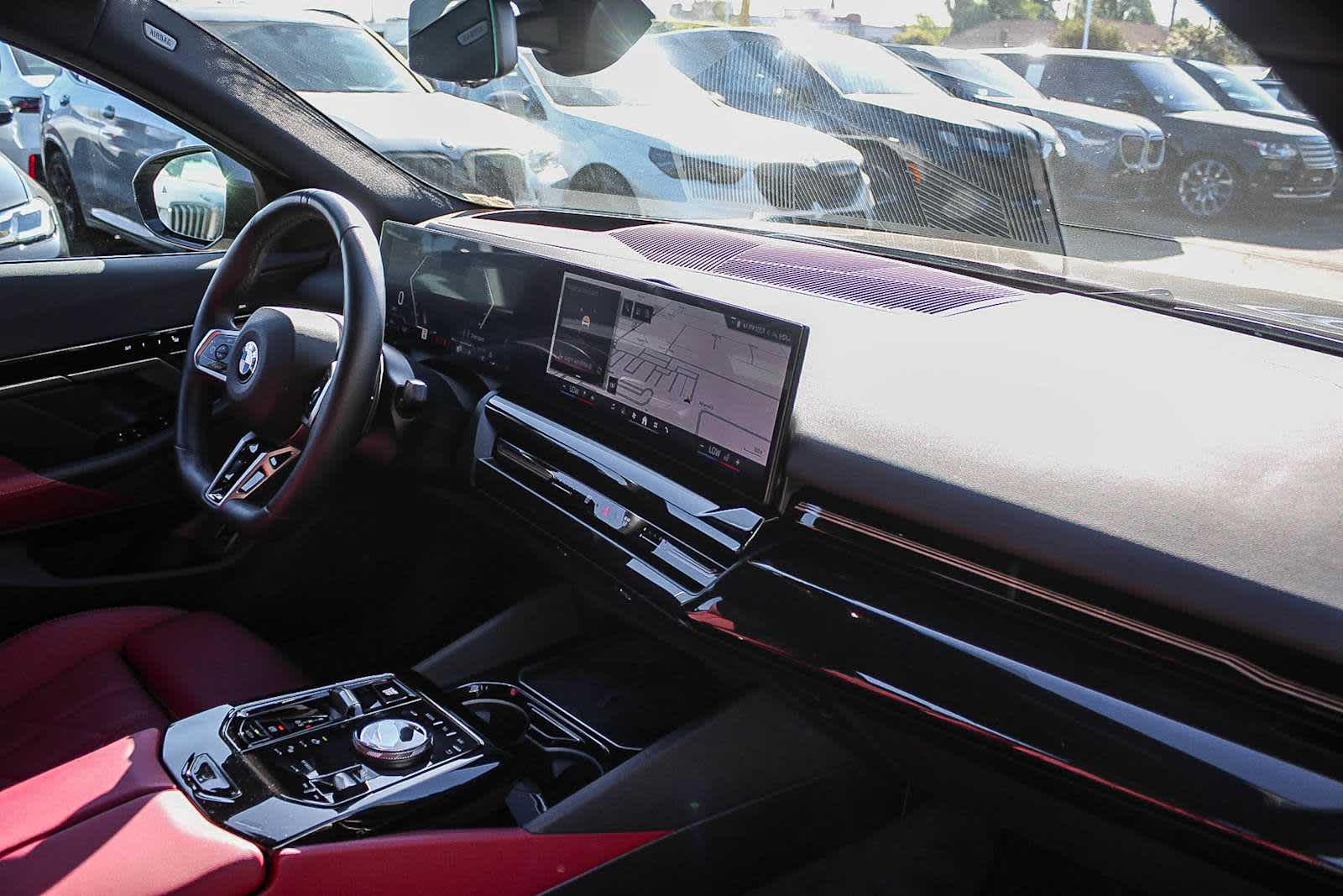 Thumbnail: 2026 BMW 5 Series - 16