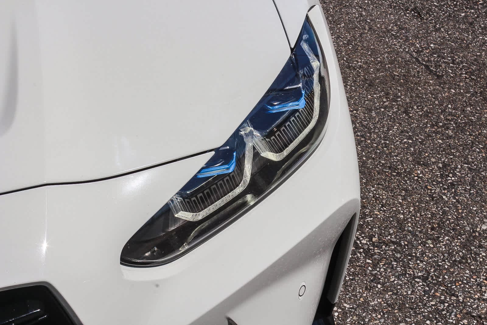 Thumbnail: 2024 BMW M4 - 10