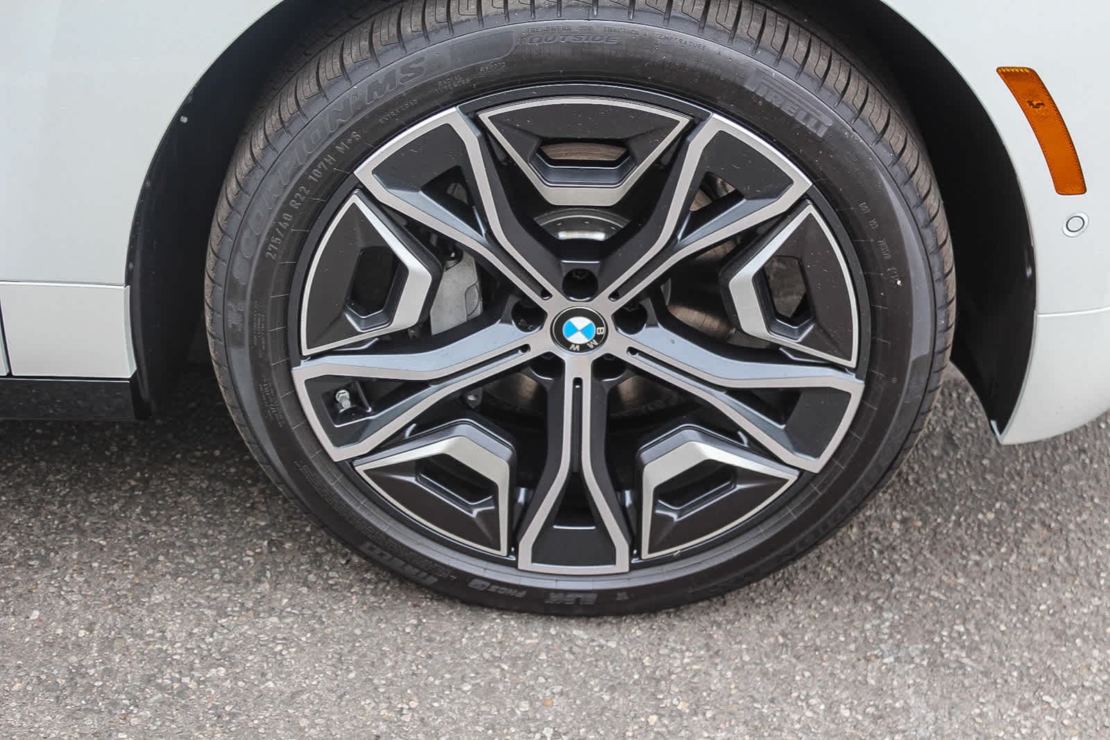 Thumbnail: 2026 BMW iX - 9