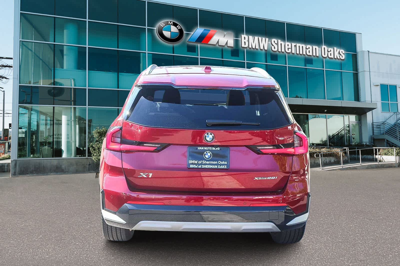 2026 BMW X1 xDrive28i photo 4