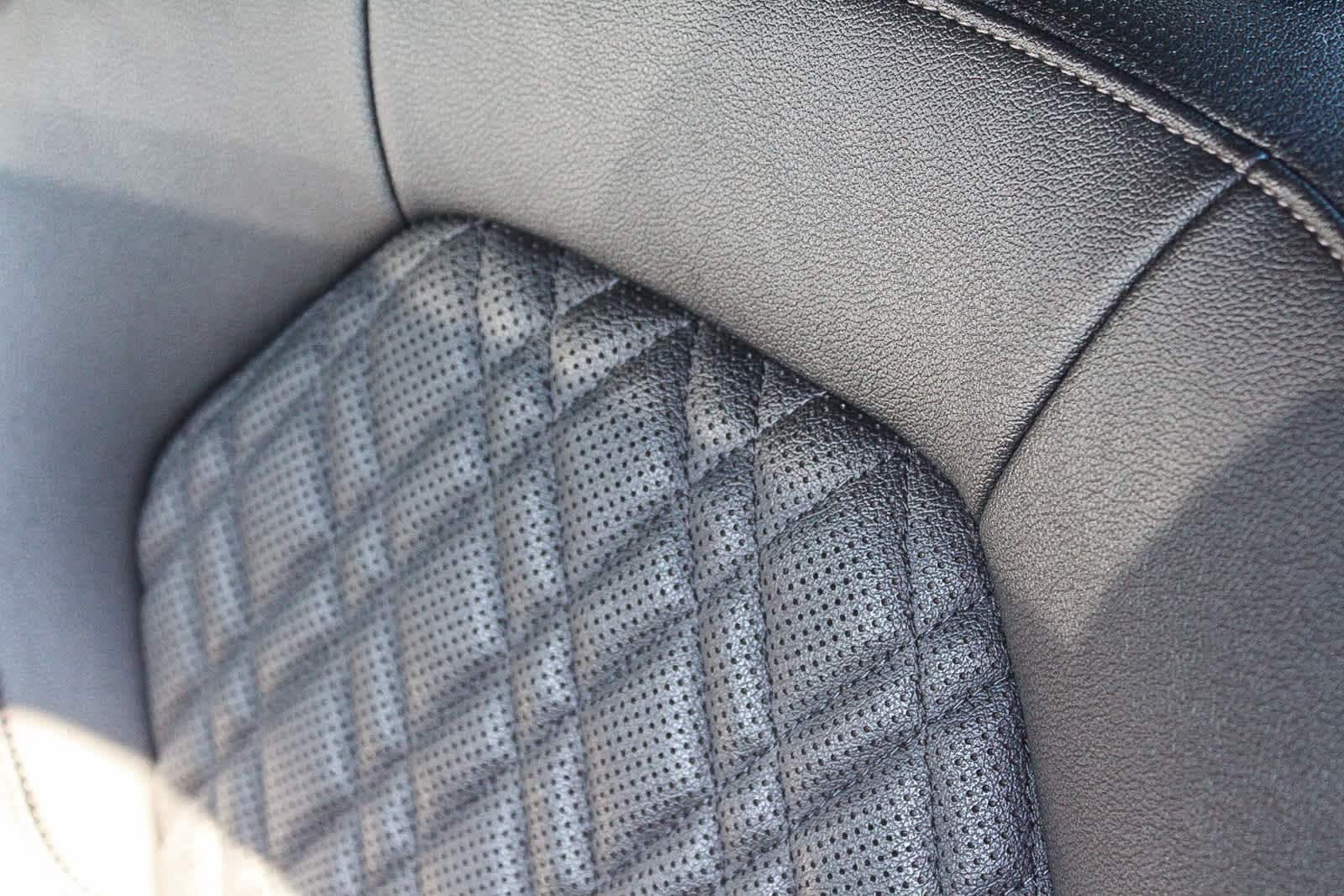 Thumbnail: 2023 BMW 5 Series - 24