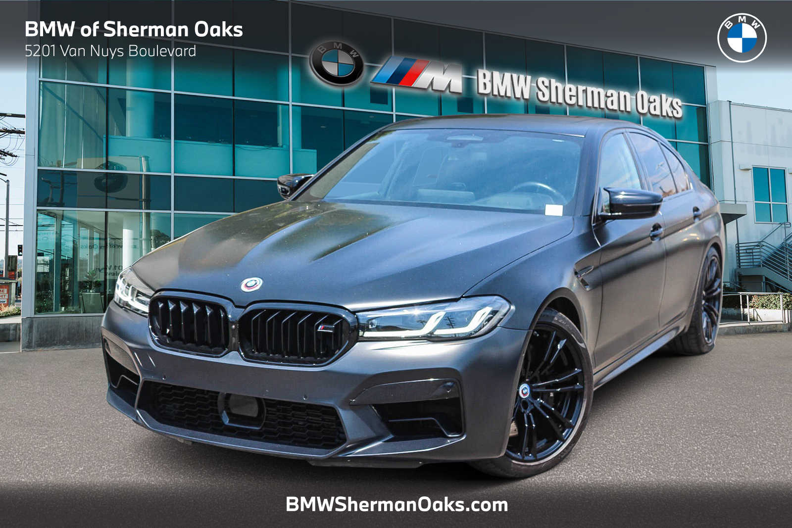 Thumbnail: 2022 BMW M5 - 1