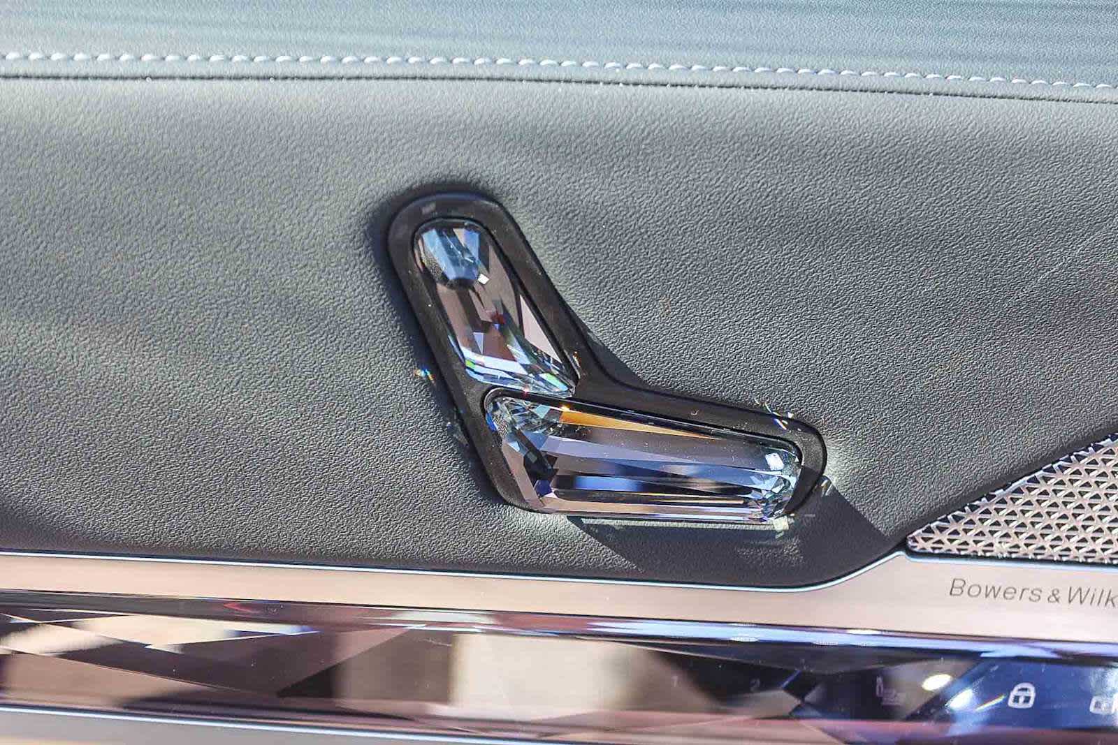 Thumbnail: 2026 BMW 7 Series - 21