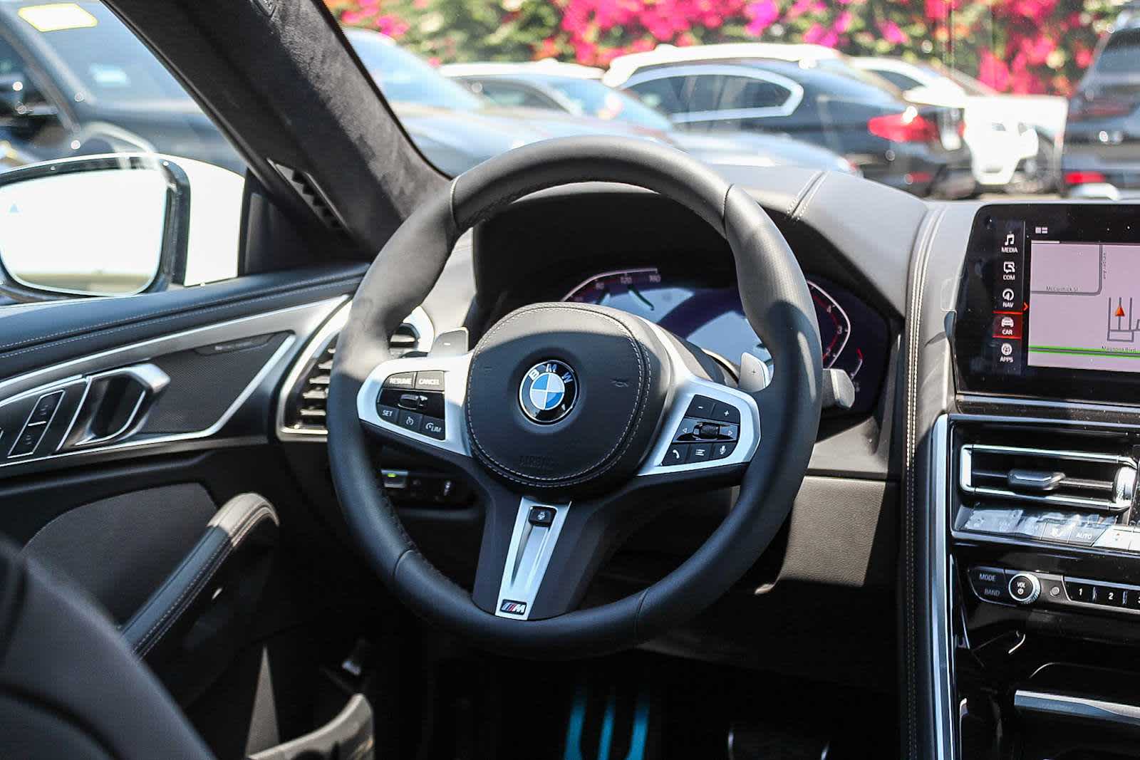 Thumbnail: 2026 BMW 8 Series - 15